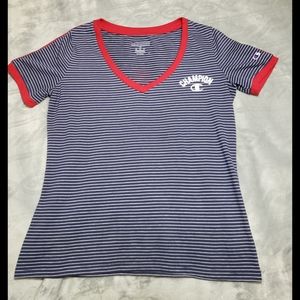 Champion Women's T-Shirt size XS *Fits like Medium